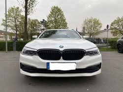 Weiß Gebraucht 2020 BMW 530 Sport Line Kombi | 30.200 € (Superpreis)
