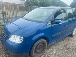Blau Gebraucht 2003 VW Touran Basis Van / Kleinbus | 890 € (Superpreis)