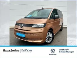 Copper bronze metallic Gebraucht 2024 VW Multivan Basis Van / Kleinbus | 48.740 € (Superpreis)