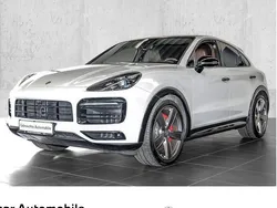 Grau Gebraucht 2021 Porsche Cayenne SUV | 86.999 € (Etwas zu teuer)