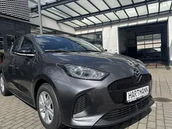 Silbern Neu 2025 Mazda 2 Center-Line Limousine | 23.399 € (Fairer Preis)