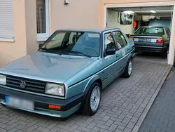Grün Gebraucht 1990 VW Jetta Limousine | 7.500 €