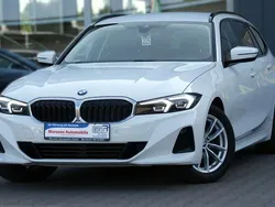 Weiss Gebraucht 2023 BMW 318 Shadowline Kombi | 32.900 € (Teuer)