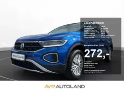Ravennablau Gebraucht 2024 VW T-Roc Life SUV | 28.650 € (Guter Preis)