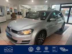 Silber Gebraucht 2016 VW Golf VII Allstar Limousine | 11.490 € (Etwas zu teuer)