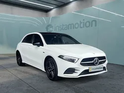 Weiß Gebraucht 2021 Mercedes A250 AMG Limousine | 31.050 € (Etwas zu teuer)