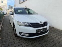 Weiß Gebraucht 2014 Skoda Rapid Ambition Limousine | 7.490 € (Superpreis)