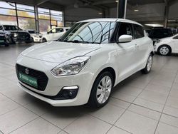 Weiß Gebraucht 2017 Suzuki Swift Club Kleinwagen | 8.890 € (Fairer Preis)