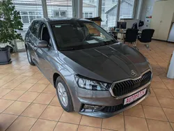 Graphitegrau metallic Neu 2025 Skoda Fabia Selection Limousine | 24.980 € (Etwas zu teuer)