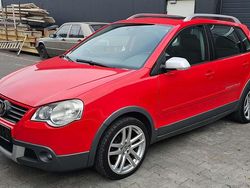 Rot Gebraucht 2008 VW Polo Cross Kleinwagen | 6.490 € (Etwas zu teuer)