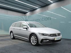 Silber Gebraucht 2024 VW Passat IQ Drive Kombi | 41.148 € (Guter Preis)