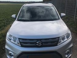 Silber Gebraucht 2017 Suzuki Vitara Comfort SUV | 13.900 € (Etwas zu teuer)