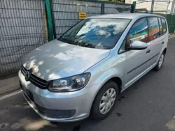 Silber Gebraucht 2010 VW Touran Van / Kleinbus | 2.999 € (Superpreis)