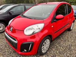 Rot Gebraucht 2013 Citroën C1 Kleinwagen | 2.500 € (Teuer)