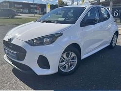 Weiß Gebraucht 2025 Mazda 2 Center-Line Limousine | 21.950 € (Fairer Preis)