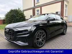 Schwarz Gebraucht 2019 Audi Q8 S-Line SUV | 59.990 € (Teuer)