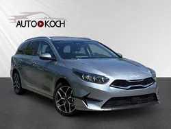 Silber Neu 2025 Kia Ceed Sportswagon 4 Kombi | 27.490 € (Fairer Preis)