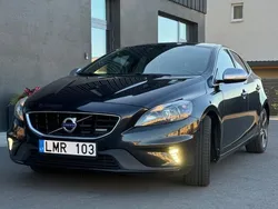 Schwarz Gebraucht 2013 Volvo V40 R-Design Kombi | 6.499 €