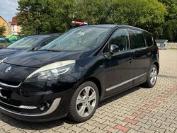 Schwarz Gebraucht 2012 Renault Grand Scénic III Van / Kleinbus | 4.900 € (Guter Preis)