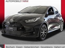 Grau Gebraucht 2025 Toyota Yaris Hybrid Sport Limousine | 29.279 € (Fairer Preis)