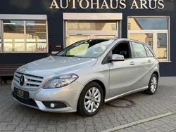 Silber Gebraucht 2014 Mercedes B180 Van / Kleinbus | 6.999 € (Fairer Preis)