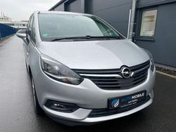 Silber Gebraucht 2019 Opel Zafira Van / Kleinbus | 13.990 € (Fairer Preis)