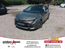 Manganbronce/schwarz Gebraucht 2020 Toyota Corolla Team Limousine | 22.490 € (Fairer Preis)