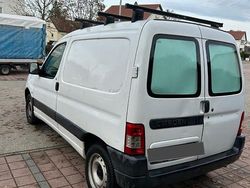 Weiß Gebraucht 2007 Citroën Berlingo Van / Kleinbus | 2.500 € (Fairer Preis)