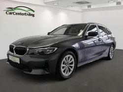 Mineralgrau Gebraucht 2022 BMW 320 Kombi | 30.990 € (Guter Preis)
