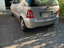 Silber Gebraucht 2004 Mercedes A190 Elegance Van / Kleinbus | 999 €
