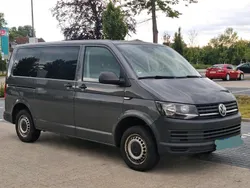 Grau Gebraucht 2016 VW T6 Van | 10.699 €