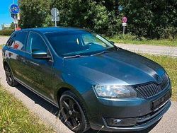 Grau Gebraucht 2014 Skoda Rapid Ambition Limousine | 3.950 € (Fairer Preis)