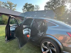 Grau Gebraucht 2022 Audi e-tron Exclusive SUV | 54.000 € (Guter Preis)