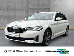 Alpinweiss iii Gebraucht 2022 BMW 520 Kombi | 37.990 € (Fairer Preis)