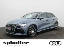 Grau Neu 2024 Audi RS3 Sportback Sport Kleinwagen | 72.980 € (Fairer Preis)