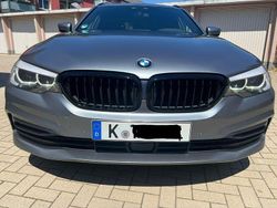 Grau Gebraucht 2019 BMW 520 Sport Line Kombi | 21.600 € (Fairer Preis)