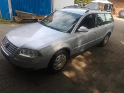 Silber Gebraucht 2003 VW Passat Kombi | 1.750 € (Guter Preis)