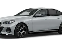 Grau Gebraucht 2025 BMW 550e Comfort Edition Limousine | 81.427 € (Guter Preis)