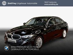 Schwarz Gebraucht 2022 BMW 320e Sport Line Limousine | 26.870 € (Fairer Preis)