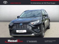 Schwarz Gebraucht 2024 Toyota RAV4 Hybrid Team SUV | 39.960 € (Fairer Preis)