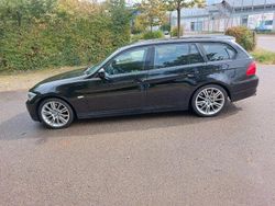 Schwarz Gebraucht 2009 BMW 325 Kombi | 6.990 € (Teuer)
