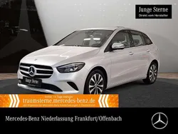 Silber Gebraucht 2022 Mercedes B250e Style Van / Kleinbus | 24.990 € (Fairer Preis)