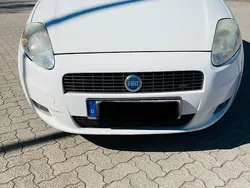 Weiß Gebraucht 2009 Fiat Punto Kleinwagen | 990 € (Guter Preis)