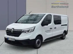 Gletscherweiss Gebraucht 2023 Renault Trafic Komfort Van | 39.900 € (Teuer)
