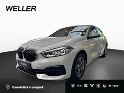 Alpinweiss iii (weiß) Gebraucht 2022 BMW 118 Advantage Kleinwagen | 21.950 € (Guter Preis)