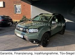 Grün Gebraucht 2024 Dacia Duster Journey SUV | 24.750 € (Fairer Preis)