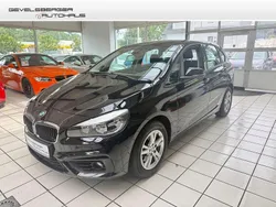 Schwarz Gebraucht 2015 BMW 218 Active Tourer Performance Van / Kleinbus | 14.980 € (Fairer Preis)
