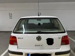 Weiß Gebraucht 1998 VW Golf IV Kleinwagen | 2.500 € (Fairer Preis)
