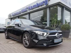 Schwarz Gebraucht 2021 Mercedes A200 AMG line Limousine | 23.799 € (Guter Preis)
