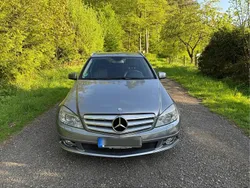 Grau Gebraucht 2010 Mercedes C250 Kombi | 6.899 € (Fairer Preis)
